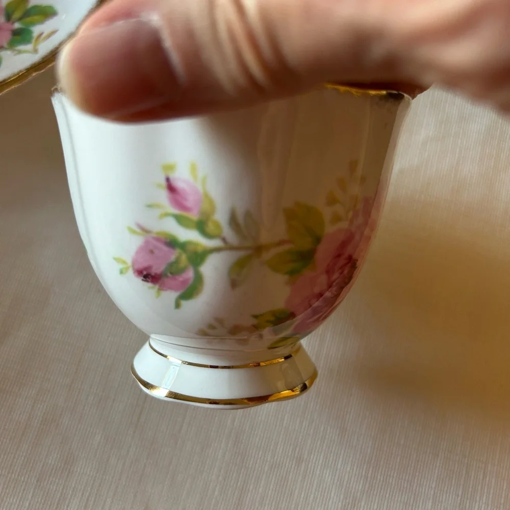 Royal Albert Tea Cup.  Bone China - Picture 6 of 9